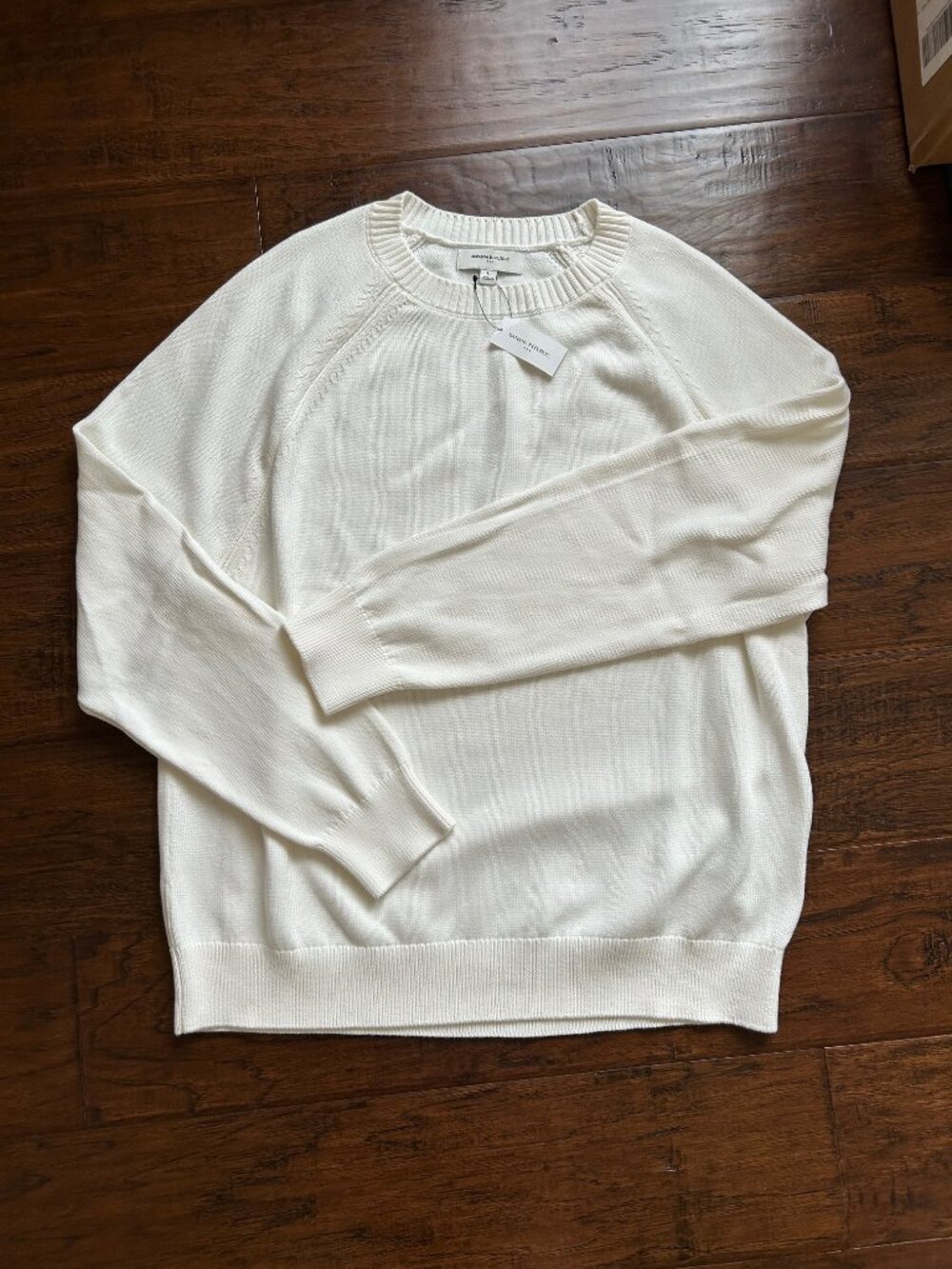 Banana Republic mens cream crewneck sweater size L large NEW NWT